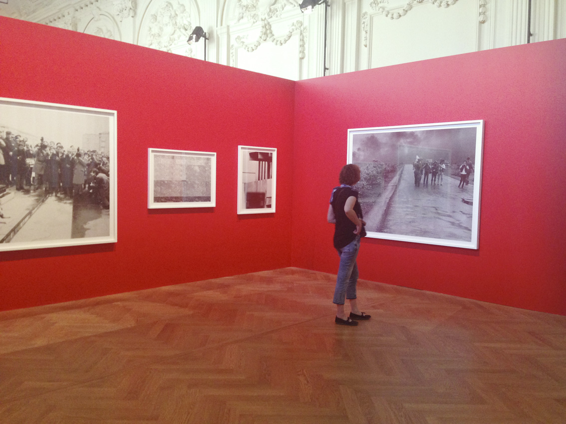 Photoserie BYE BYE von Michael Schirner, Bienniale "Image" 2016 in Vevey, 10. September – 2. Oktober 2016